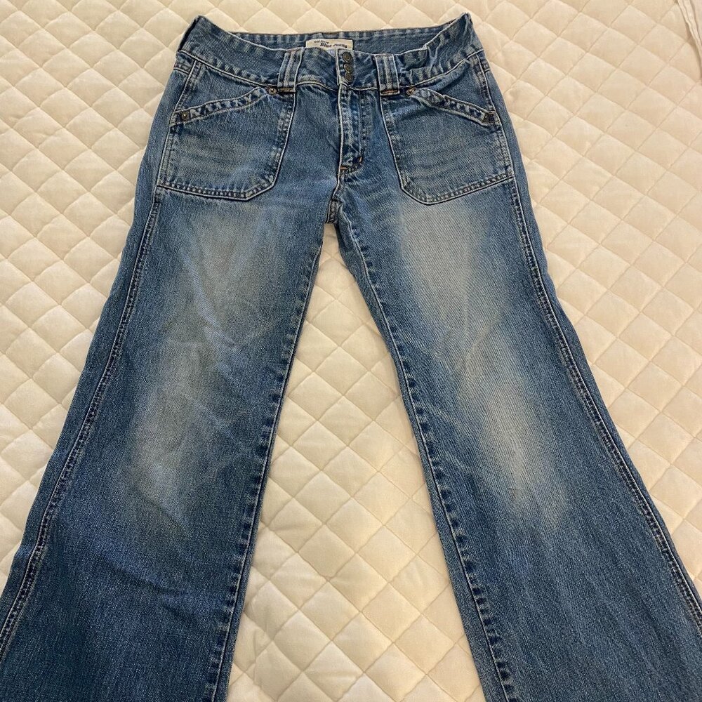 Y2K Low Rise Old Navy Blue Jeans w/ Button Embellishments
